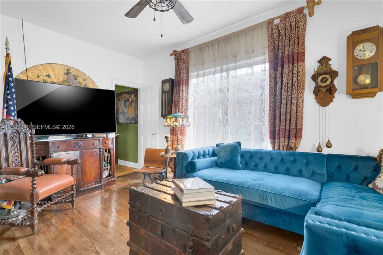 4739 SW 5th St, Miami, FL 33134 Photo