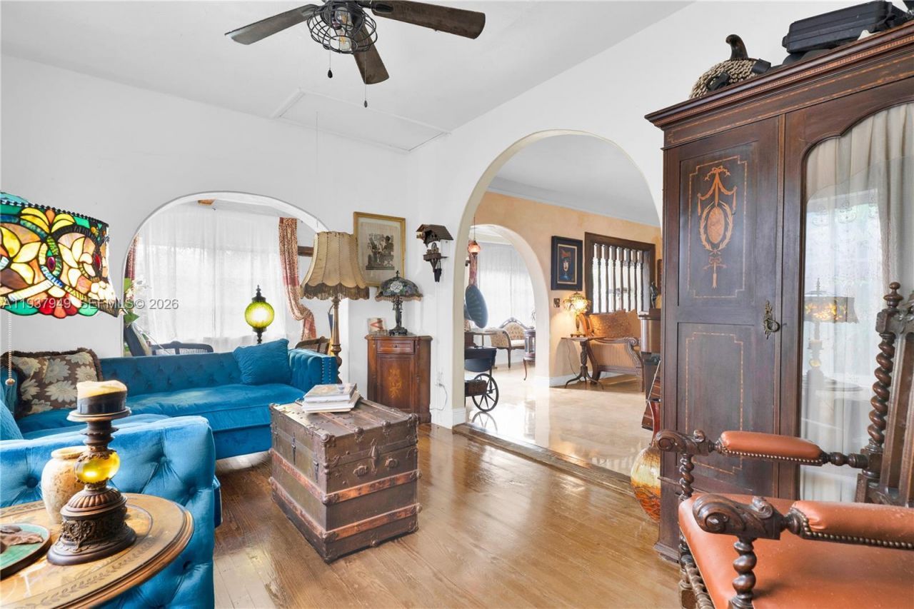 4739 SW 5th St, Miami, FL 33134 Photo