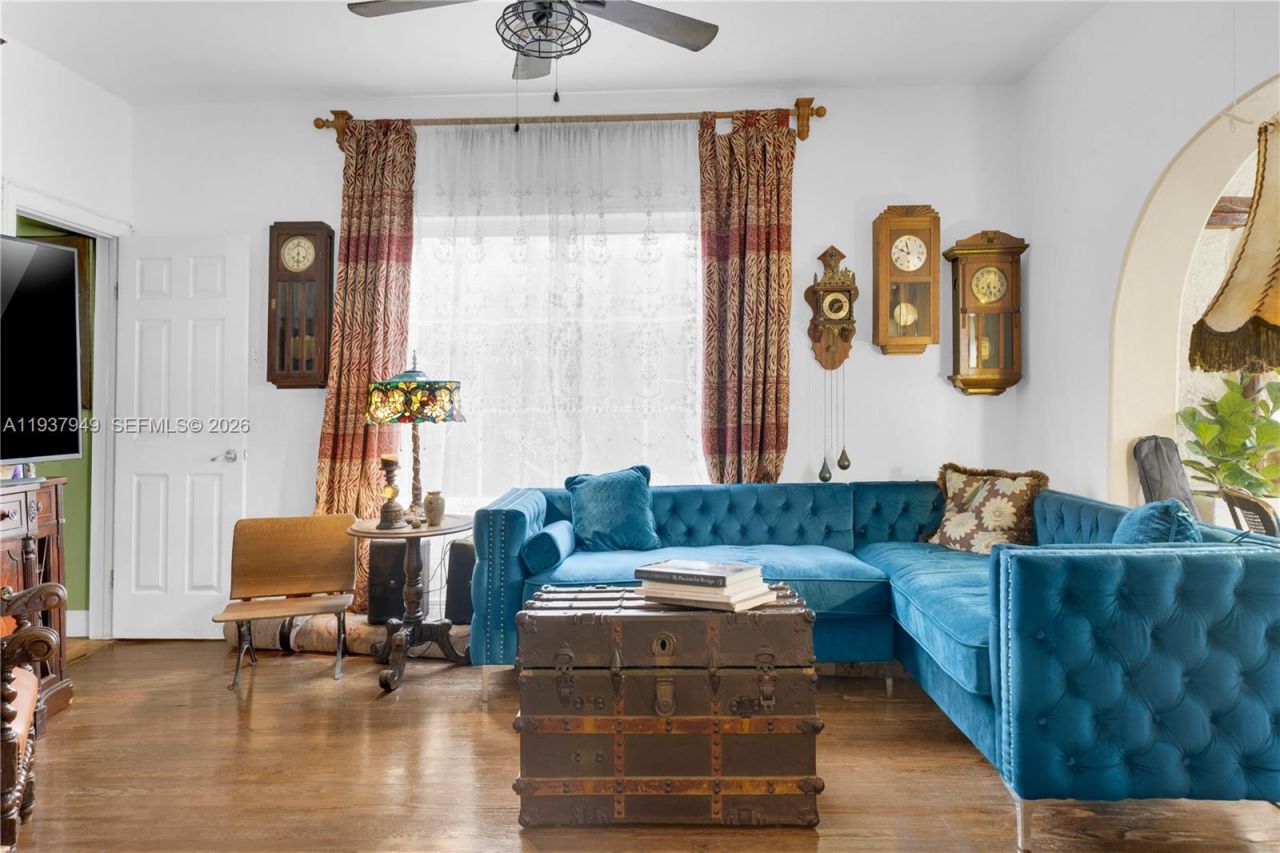 4739 SW 5th St, Miami, FL 33134 Photo