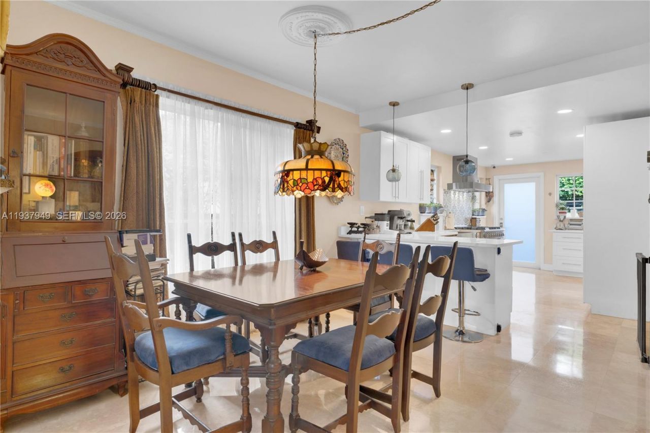 4739 SW 5th St, Miami, FL 33134 Photo