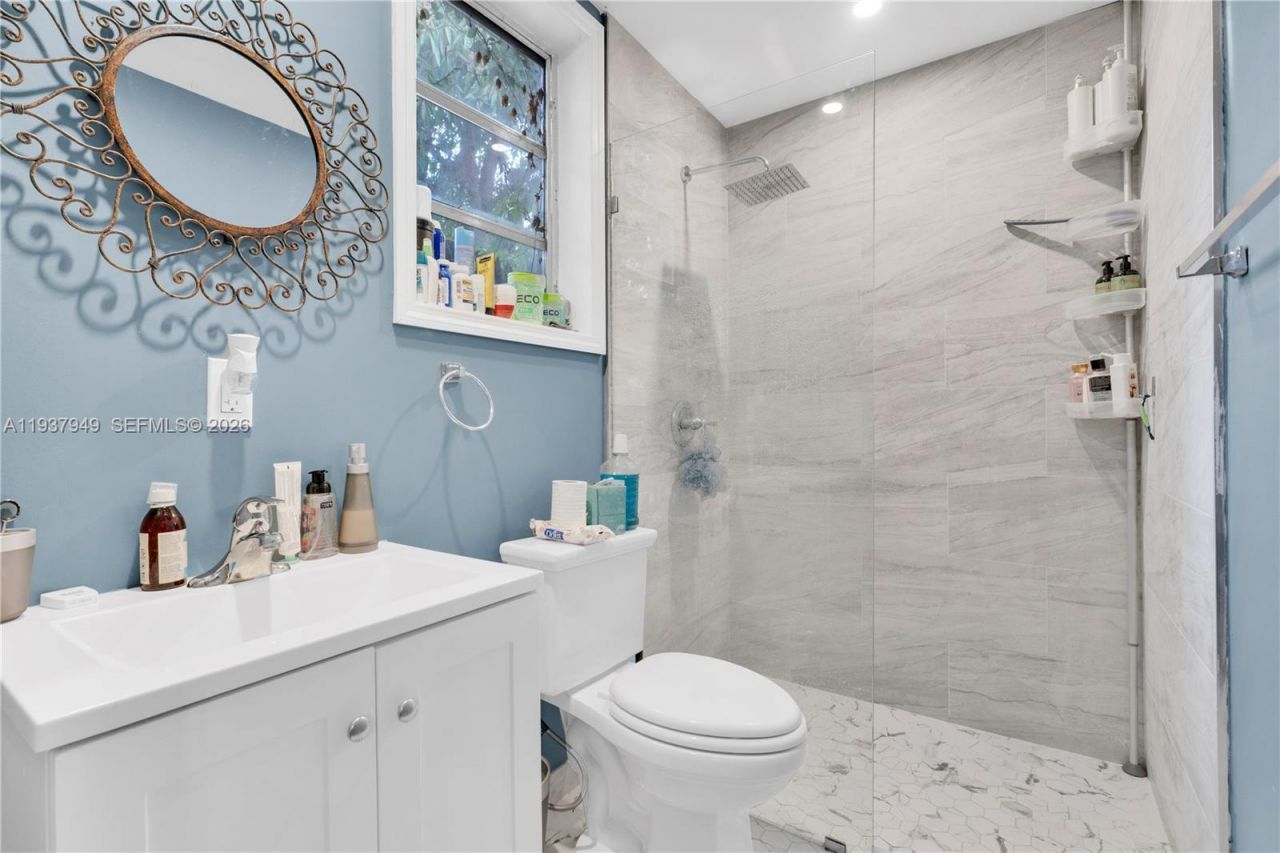 4739 SW 5th St, Miami, FL 33134 Photo