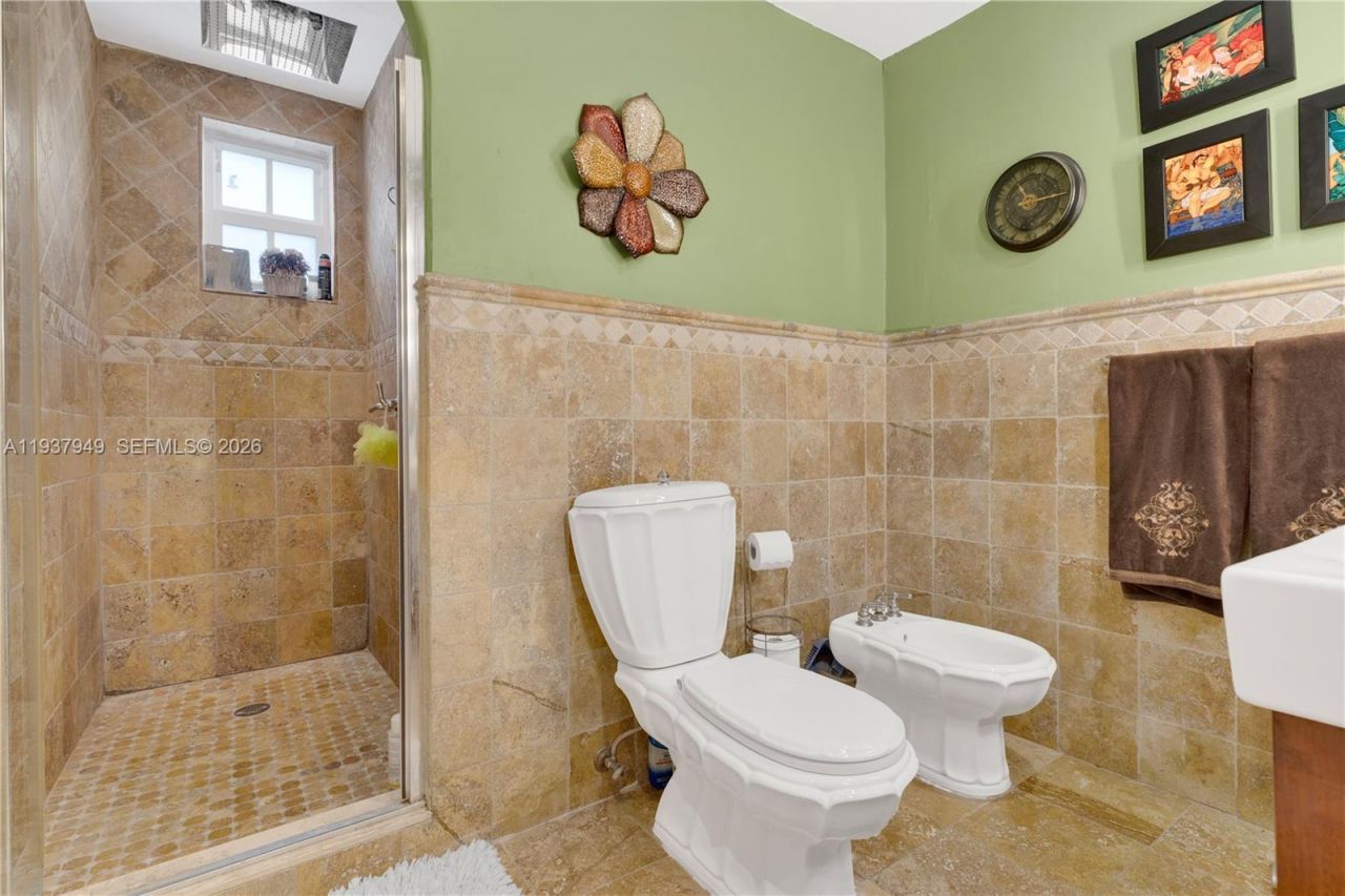 4739 SW 5th St, Miami, FL 33134 Photo