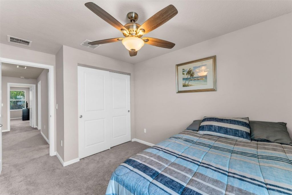 5659 Enclave Dr, Mangonia Park, FL 33407 Photo