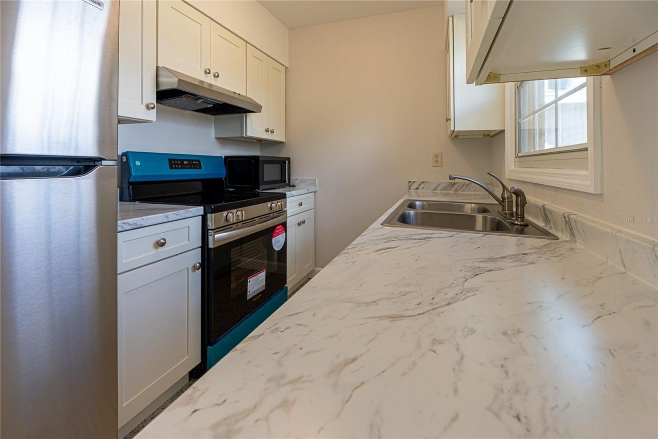 5773 3rd Avenue N, Saint Petersburg, FL 33710 Photo