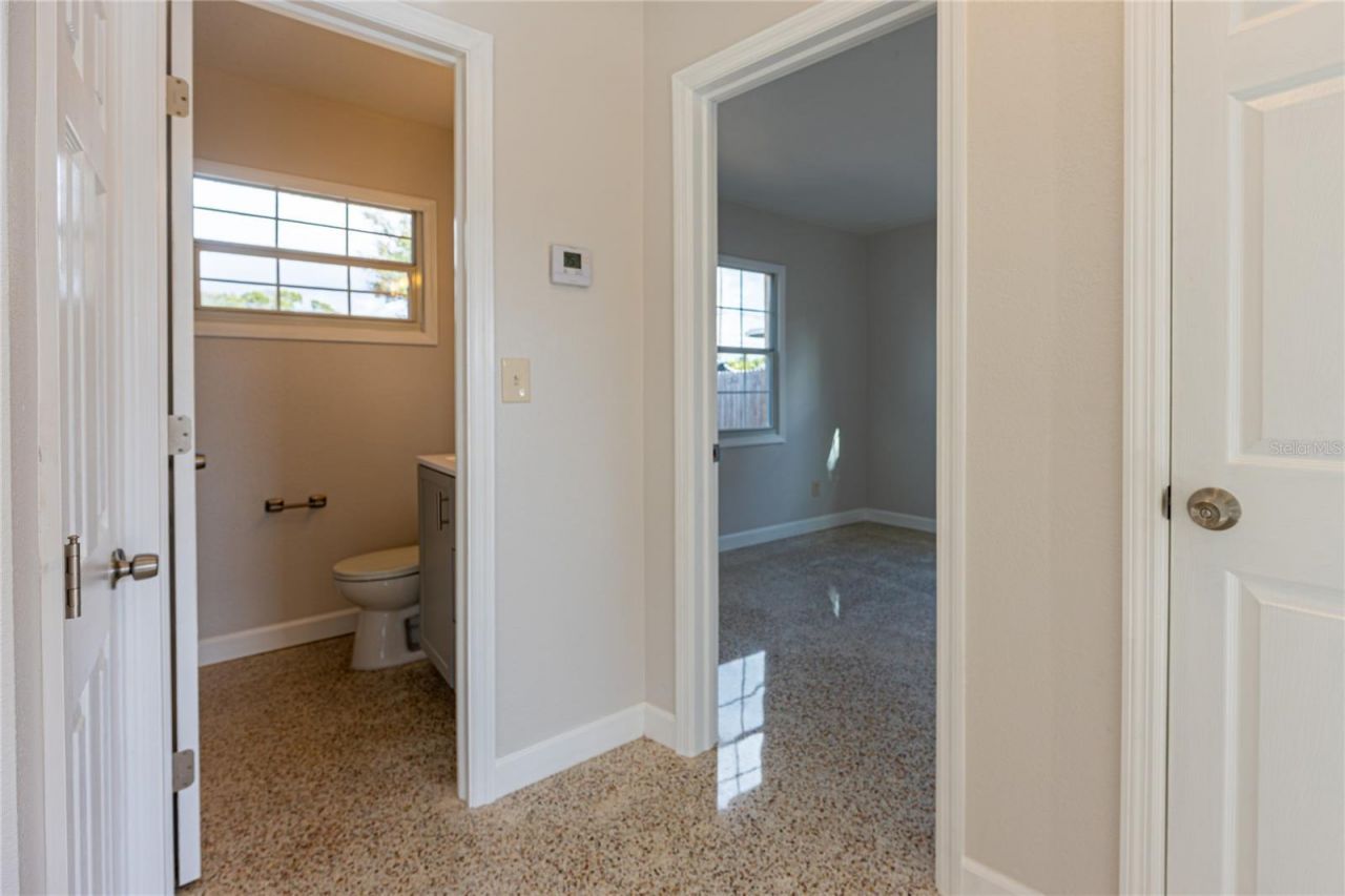 5773 3rd Avenue N, Saint Petersburg, FL 33710 Photo