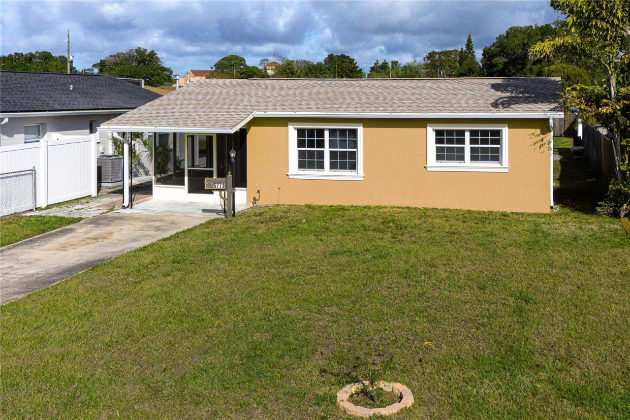 5773 3rd Avenue N, Saint Petersburg, FL 33710 Photo