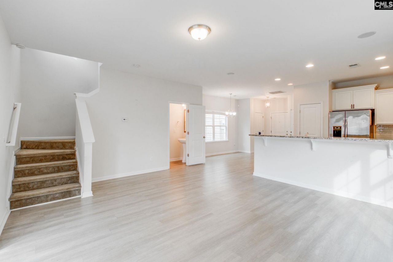 591 Flat Creek Drive Photo 14