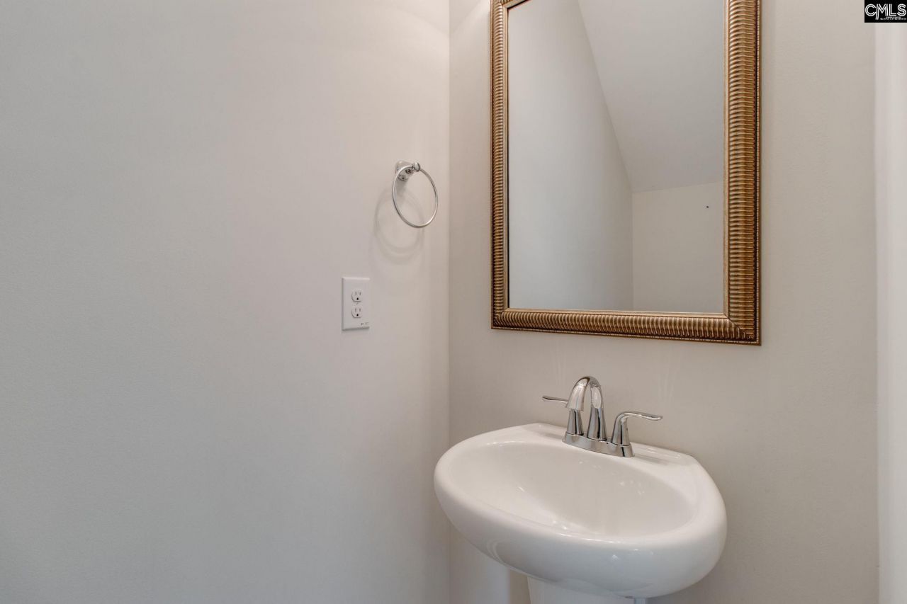 591 Flat Creek Drive Photo 18