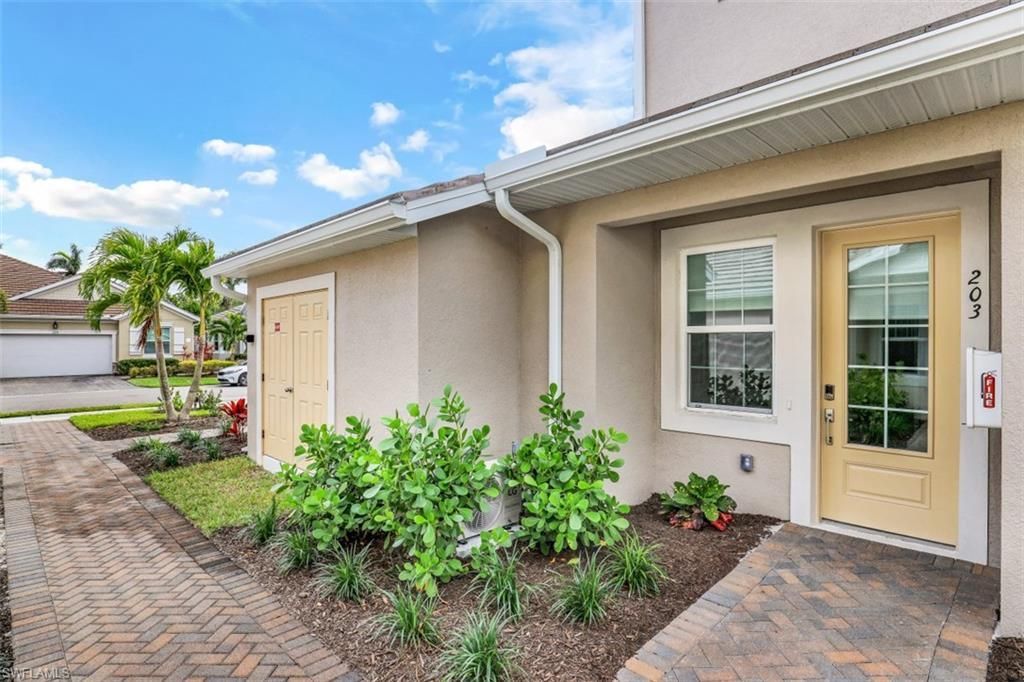4705 Arboretum Cir, Unit 203, Naples, FL 34112 Photo