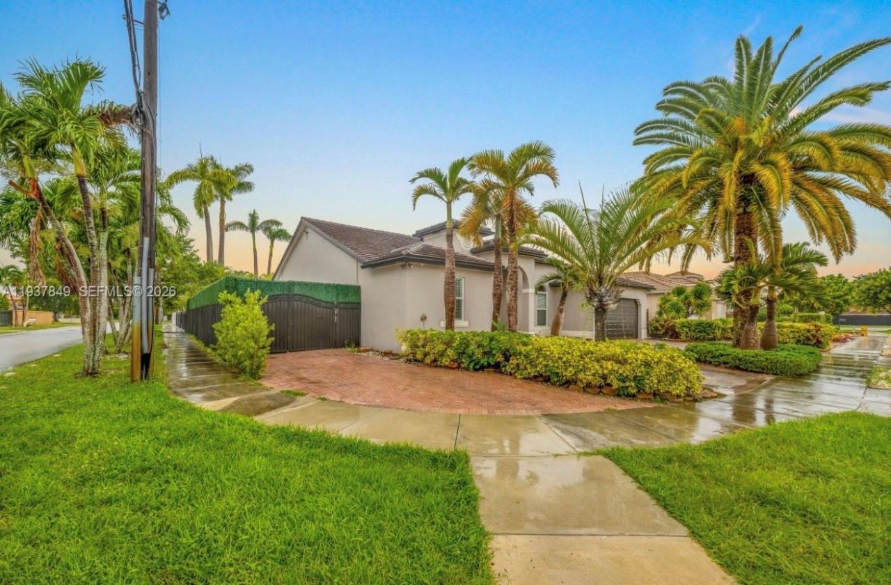 3190 SW 133rd Pl, Miami, FL 33175 Photo