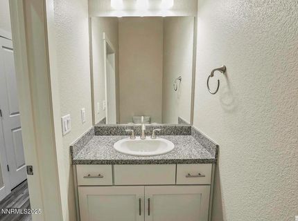 455 Axelson Way, Genoa, NV 89411 Photo