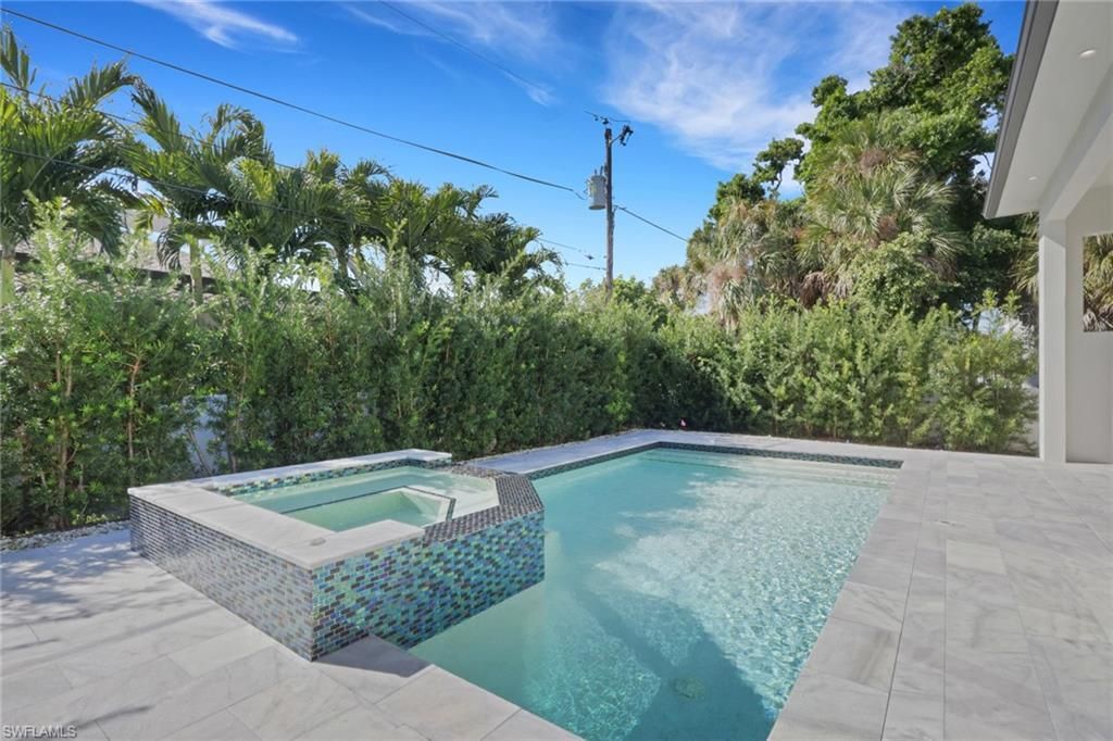 522 98th Ave N, Naples, FL 34108 Photo