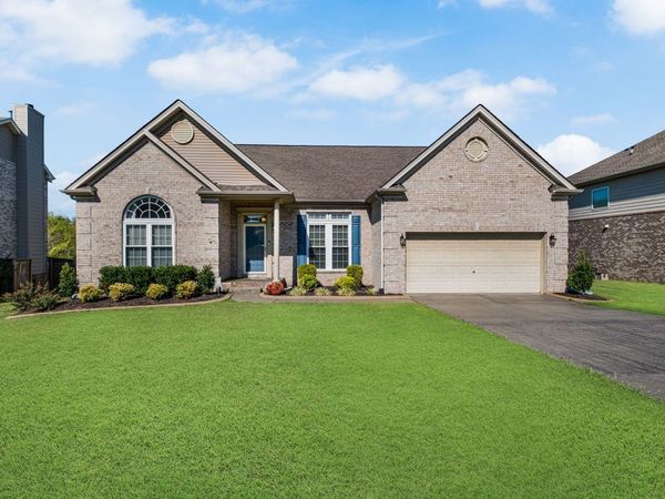 2105 Oaksprings Pl, Mount Juliet, TN 37122