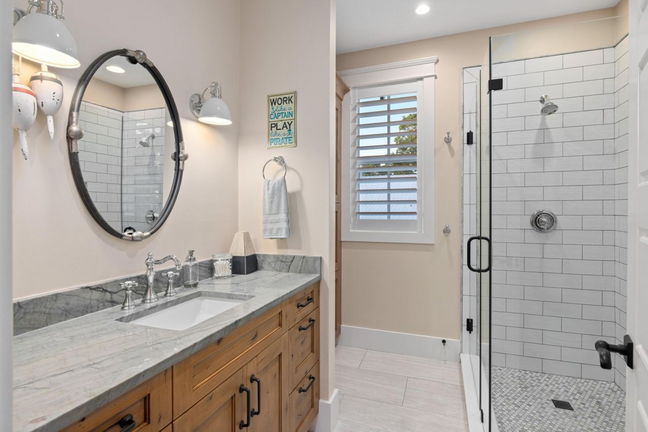 909 Butter Road Photo 13