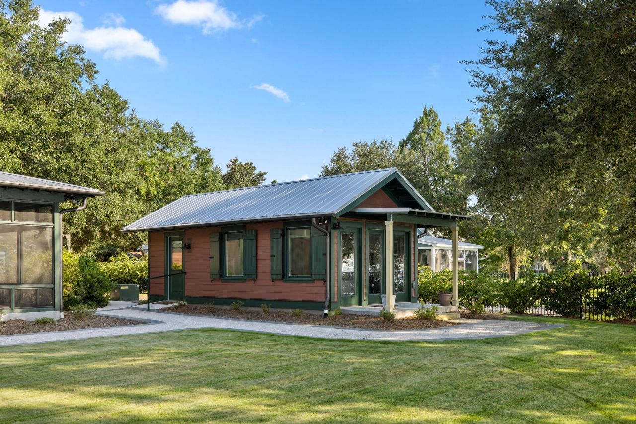 909 Butter Road Photo 20