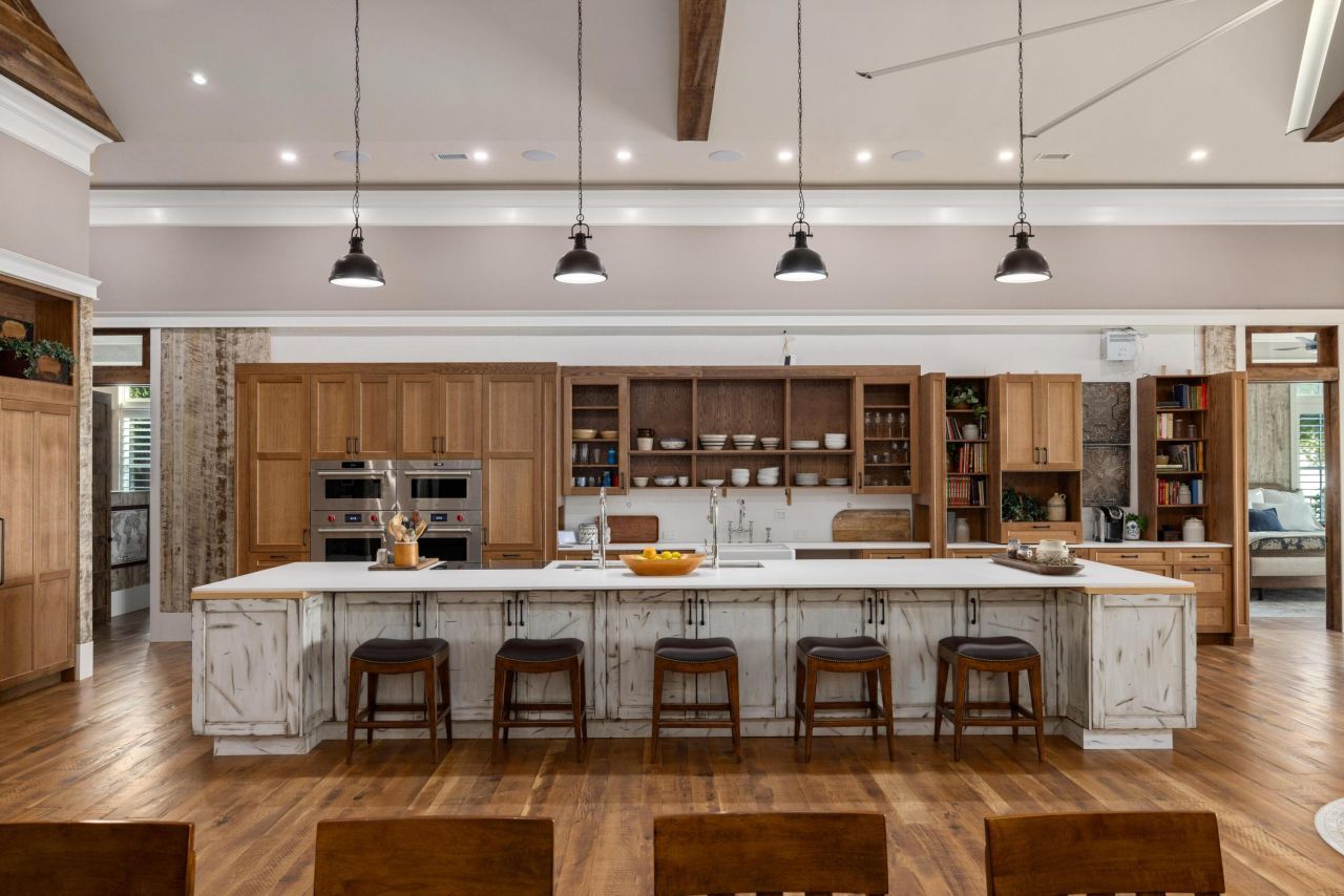 911 Butter Road Photo 13