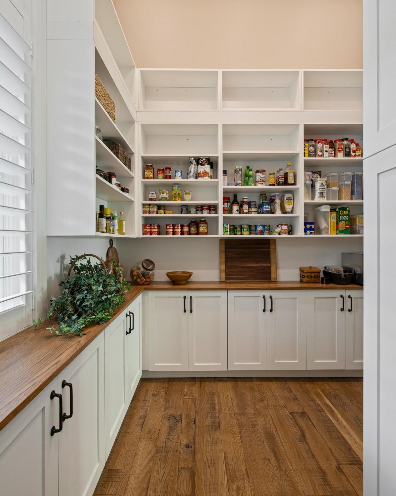 911 Butter Road Photo 20