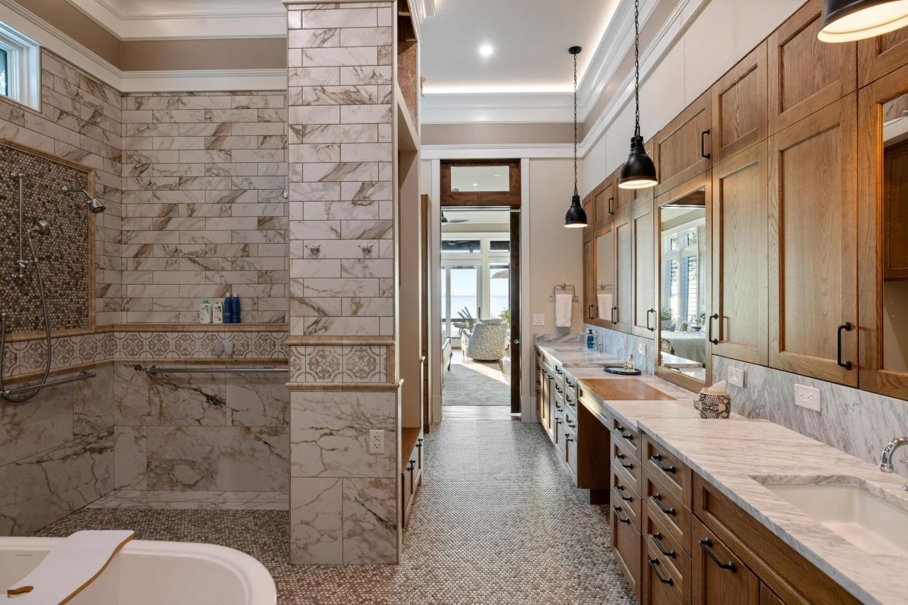 911 Butter Road Photo 32