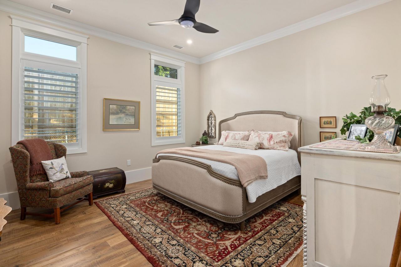 911 Butter Road Photo 38