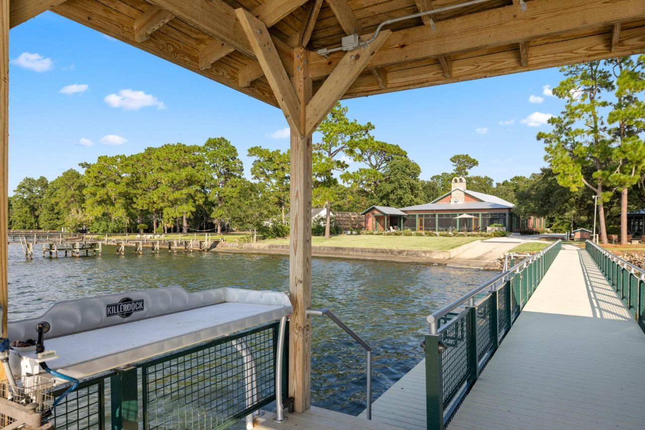 911 Butter Road Photo 51