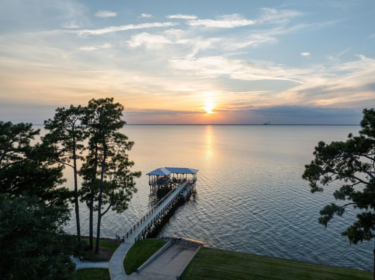 911 Butter Road Photo 57