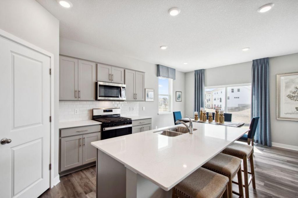 12583 Marshview Drive, Rogers, MN 55374 Main Photo