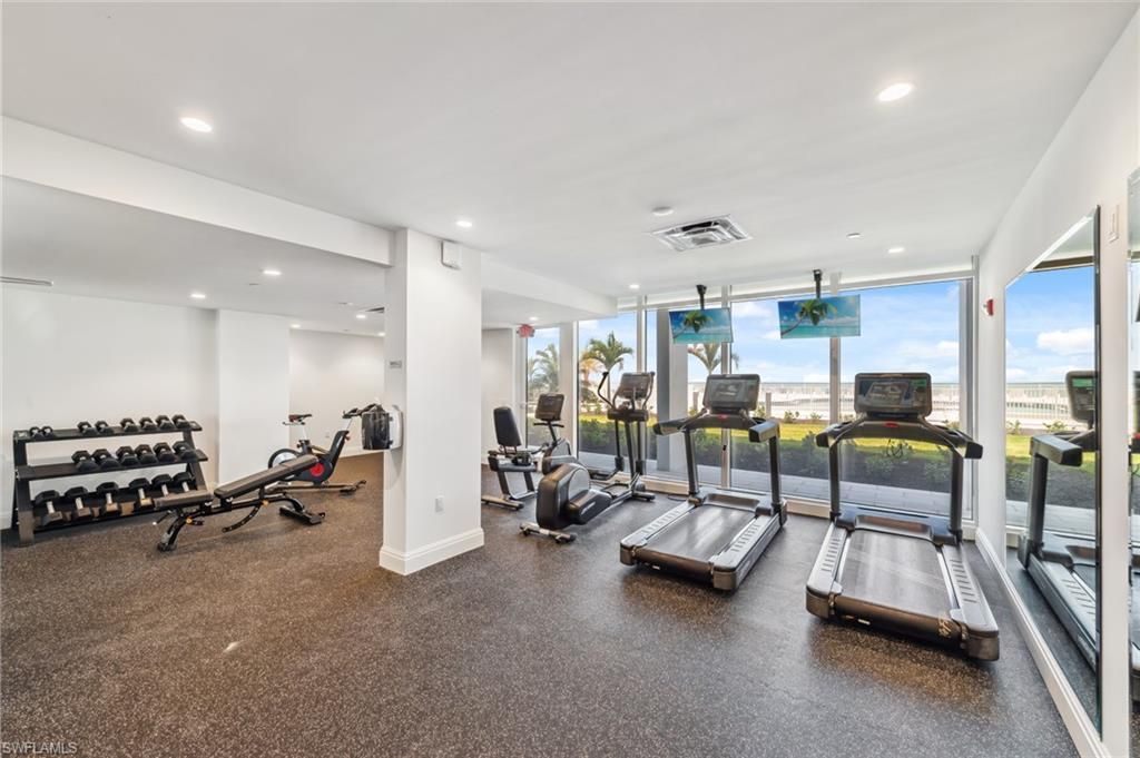 3443 Gulf Shore Blvd N, Unit 309, Naples, FL 34103 Photo