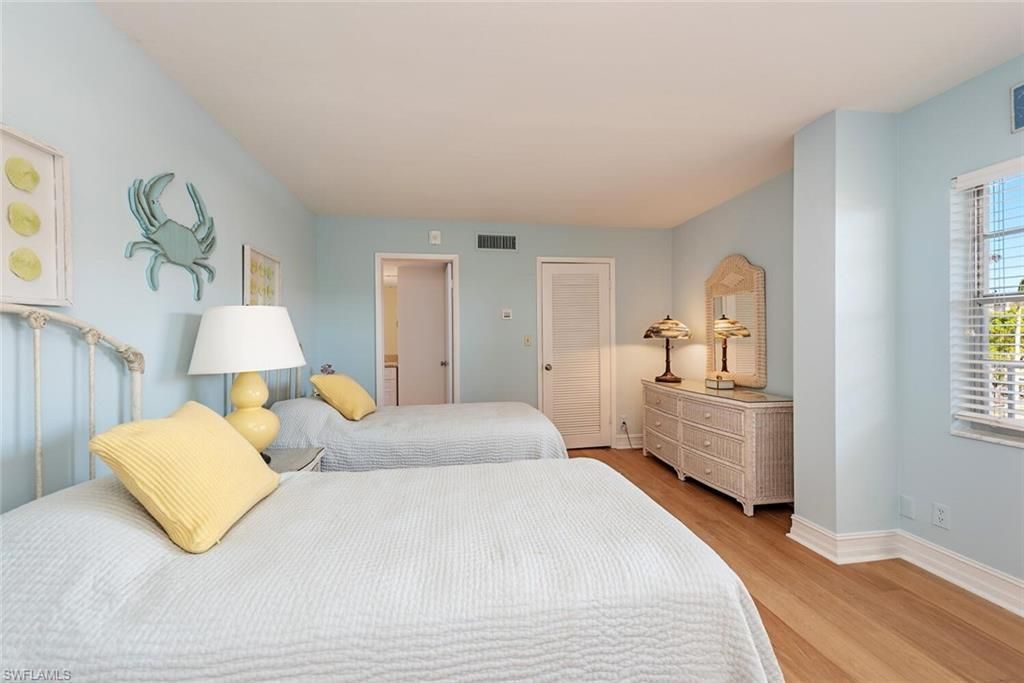 3443 Gulf Shore Blvd N, Unit 309, Naples, FL 34103 Photo