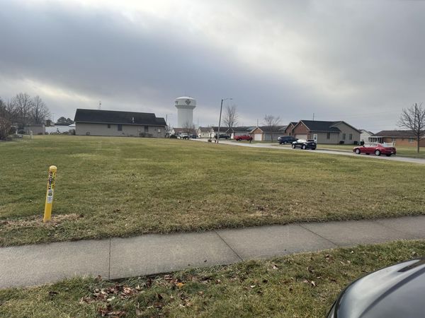 1901 Shawnee Drive, Sidney, OH 45365