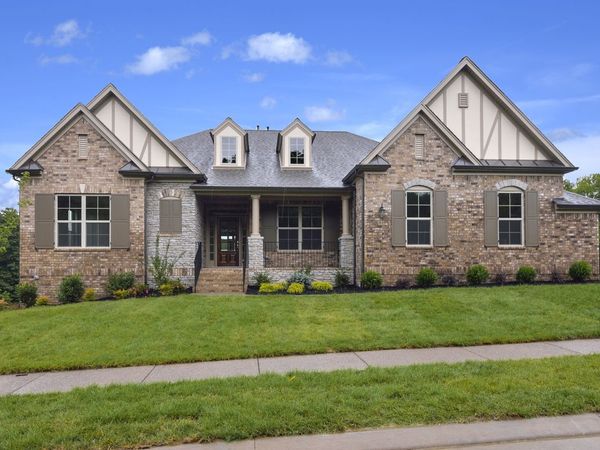 7271 Belvoir Drive, Fairview, TN 37062