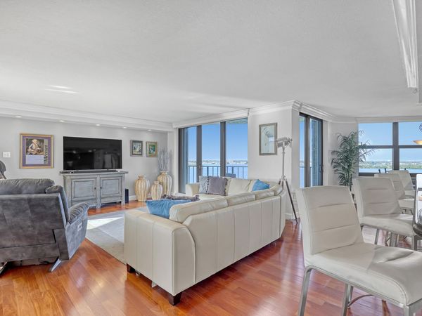 5420 N Ocean Drive, Unit 1106, Singer Island, FL 33404