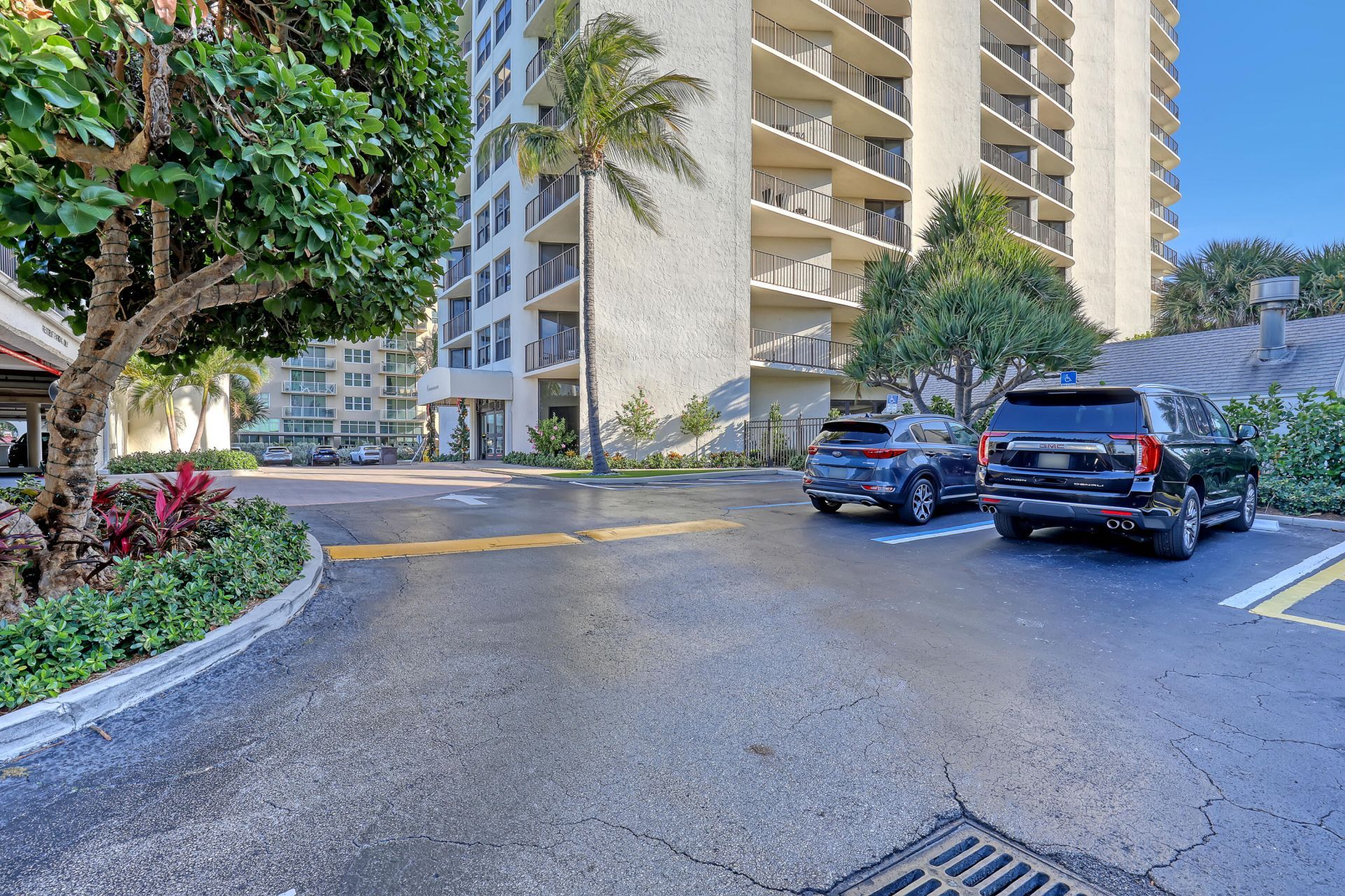 5420 N Ocean Drive, Unit 1106, Singer Island, FL 33404 Photo