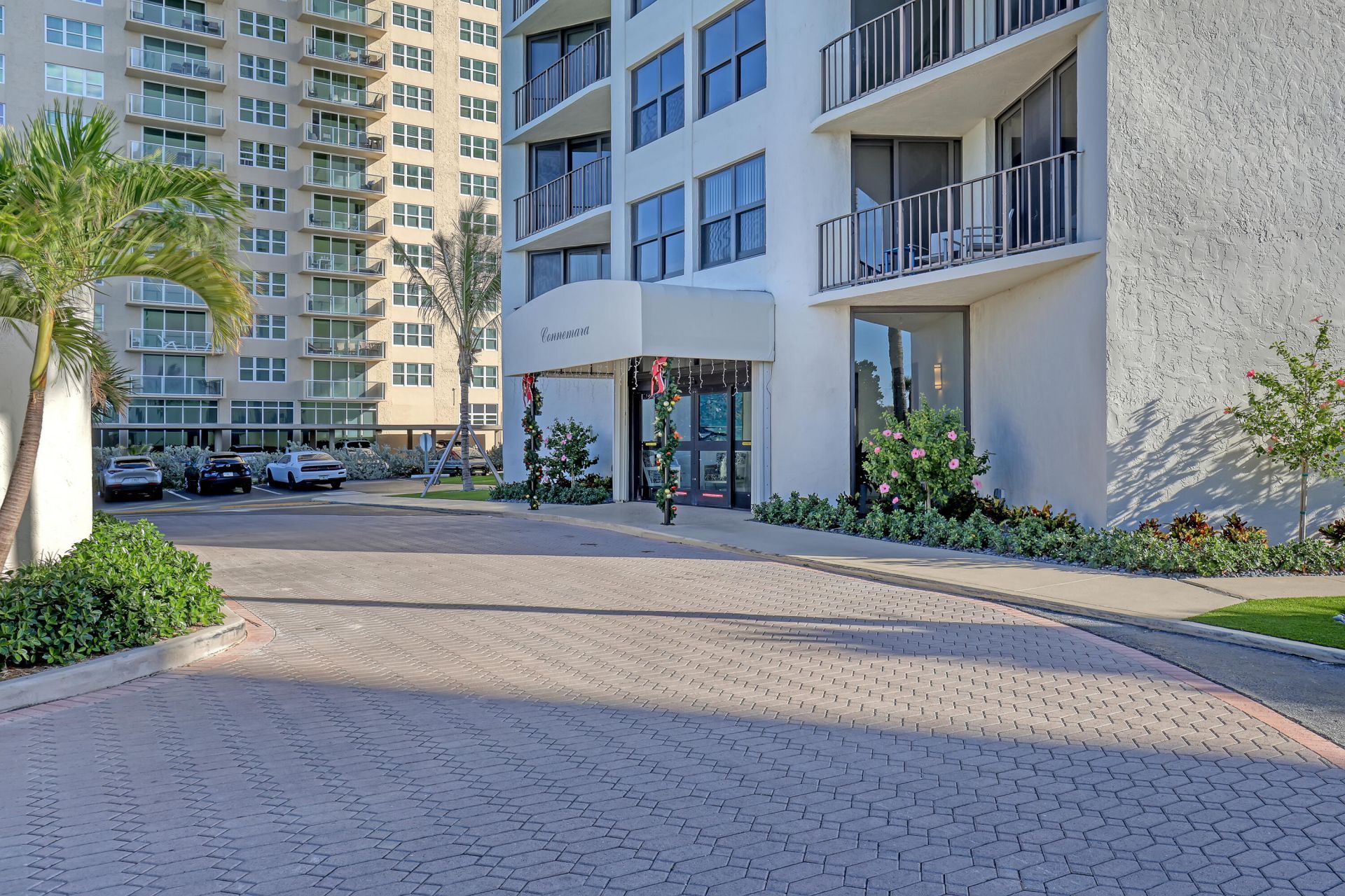 5420 N Ocean Drive, Unit 1106, Singer Island, FL 33404 Photo