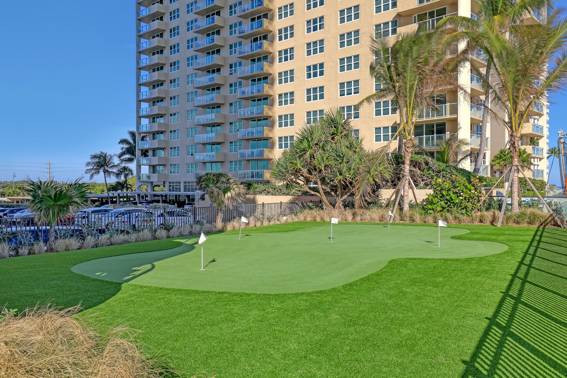 5420 N Ocean Drive, Unit 1106, Singer Island, FL 33404 Photo