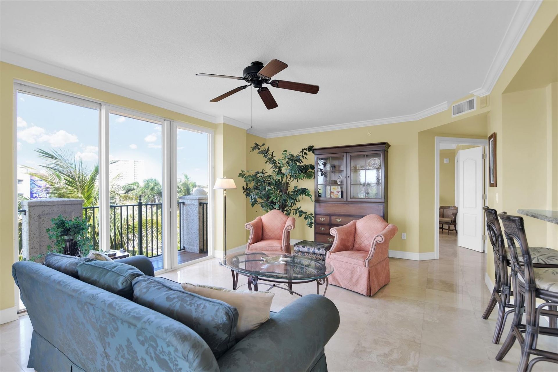 9 NE 20th Avenue, Unit 403, Deerfield Beach, FL 33441 Photo