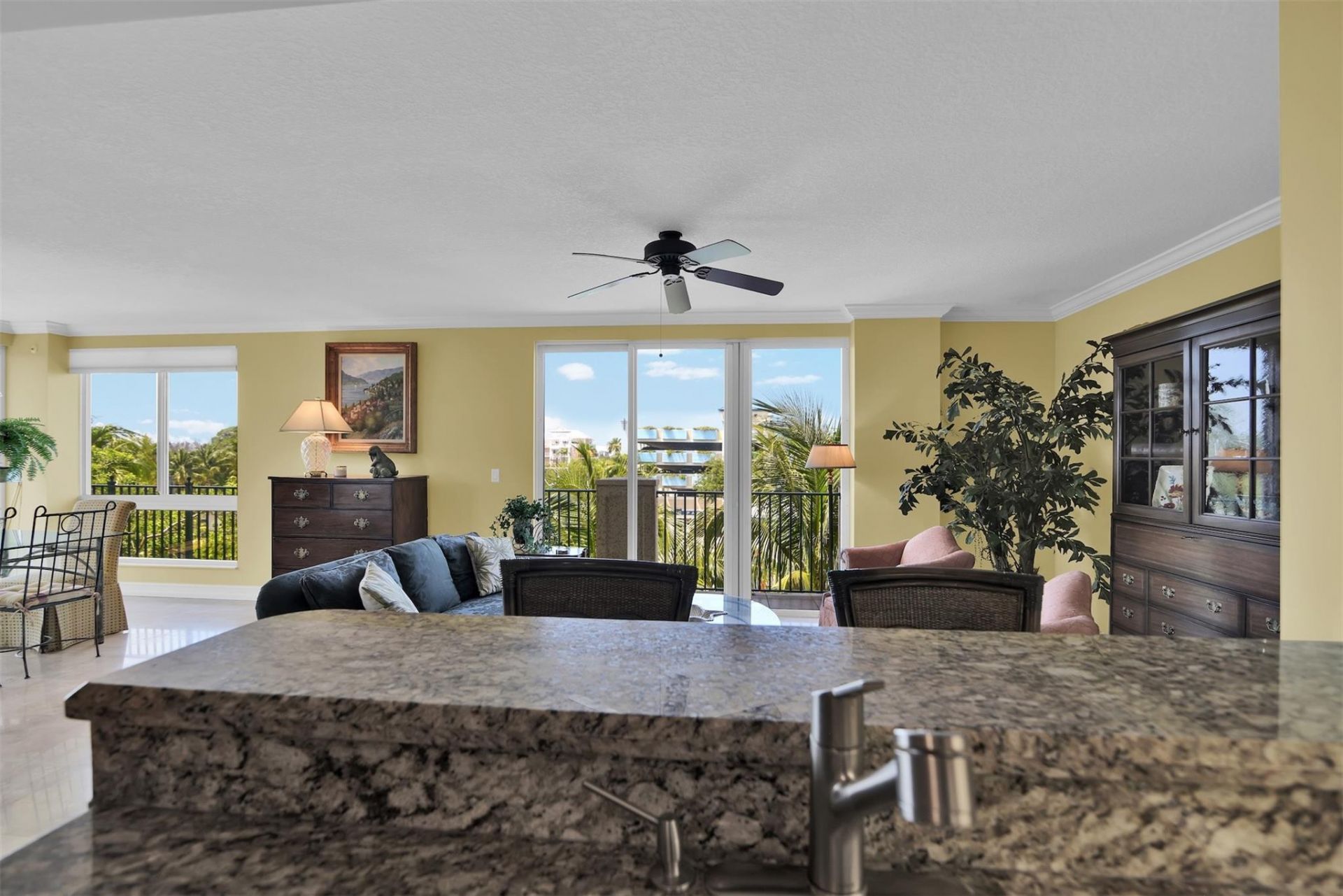 9 NE 20th Avenue, Unit 403, Deerfield Beach, FL 33441 Photo