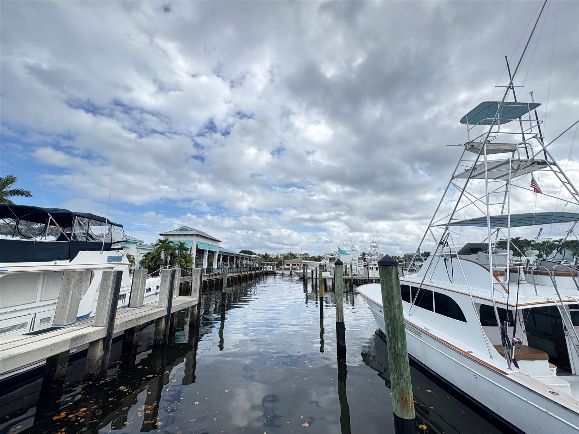 9 NE 20th Avenue, Unit 403, Deerfield Beach, FL 33441 Photo