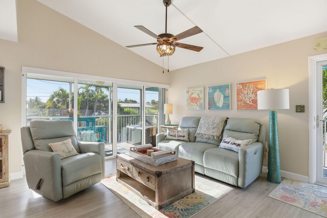 112 Cortez Drive, Unit B1, Islamorada, FL 33036 Photo