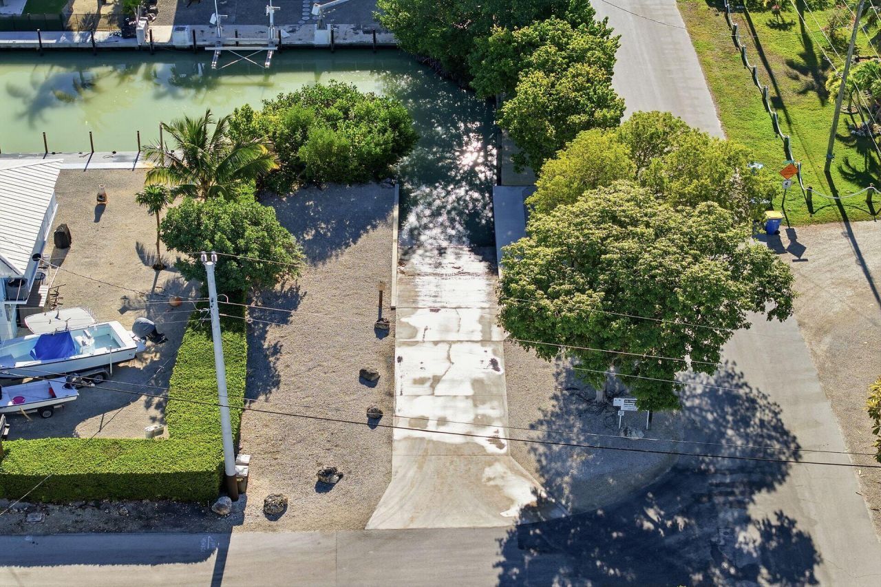 112 Cortez Drive, Unit B1, Islamorada, FL 33036 Photo