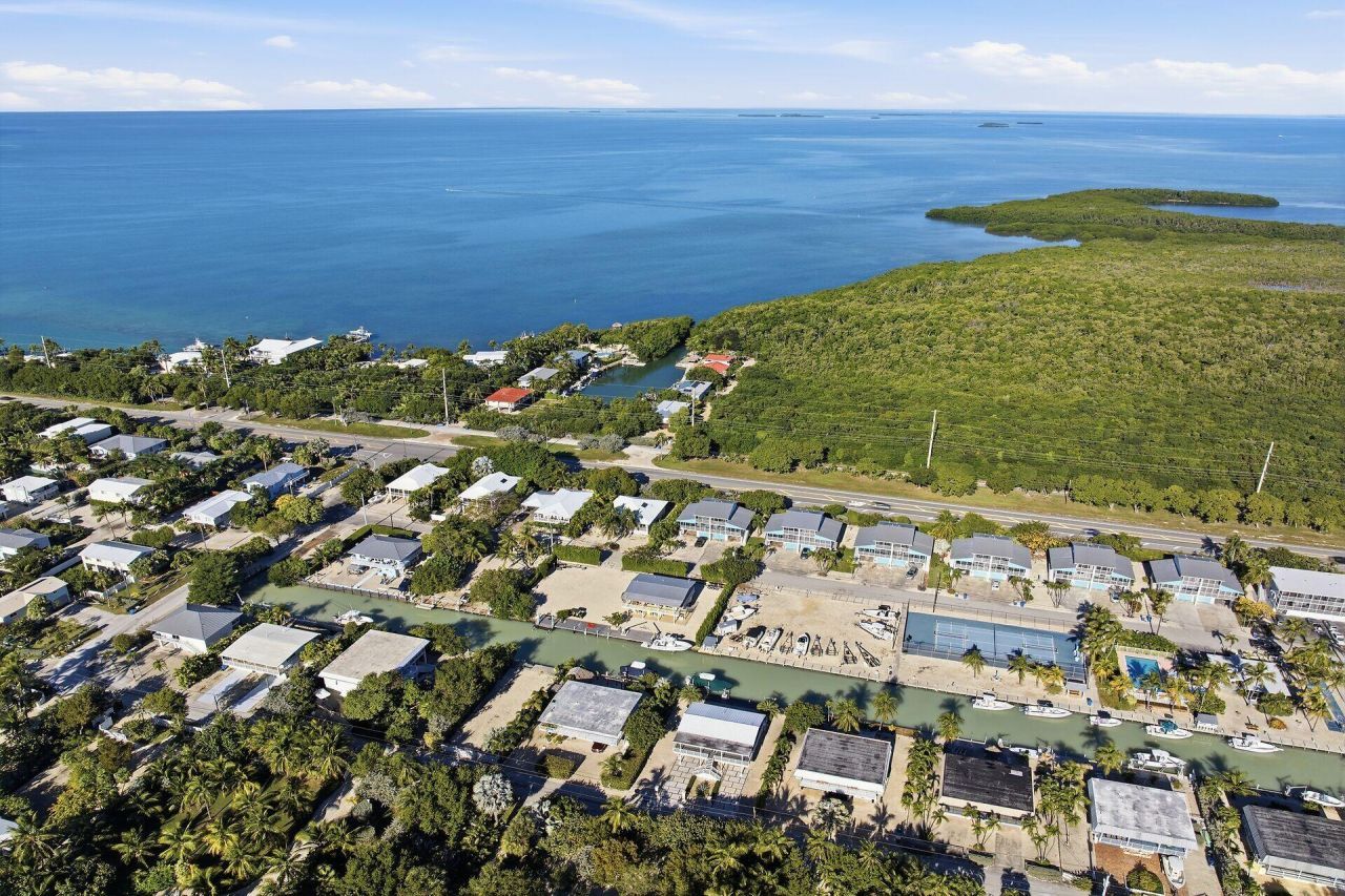 112 Cortez Drive, Unit B1, Islamorada, FL 33036 Photo