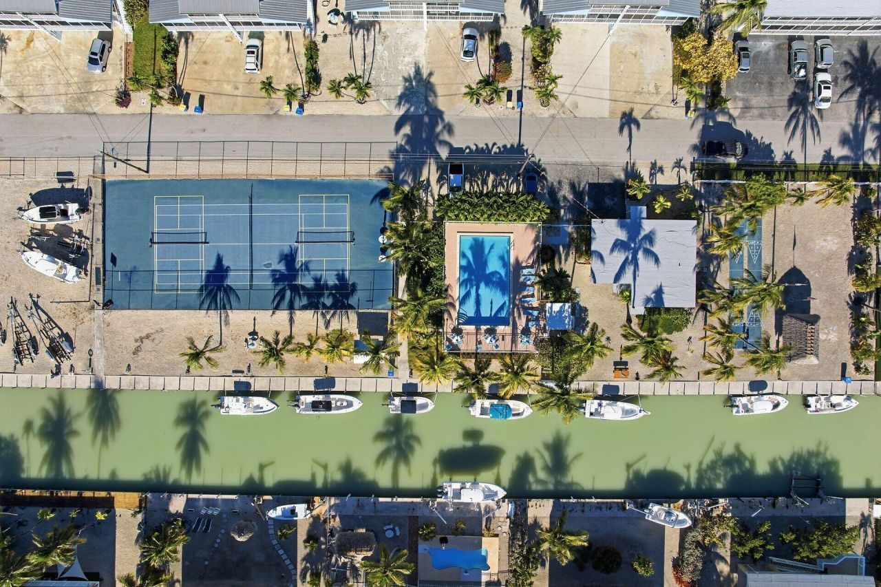 112 Cortez Drive, Unit B1, Islamorada, FL 33036 Photo