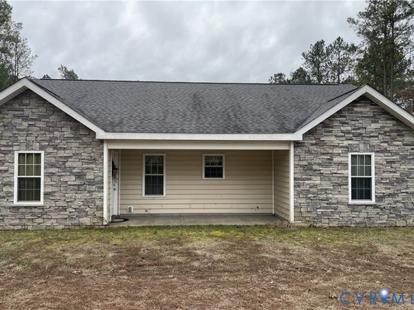 422 Union Woods Drive, Brodnax, VA 23920