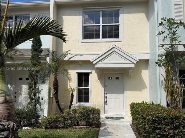 211 Mallory Ct, Unit 211, Weston, FL 33326