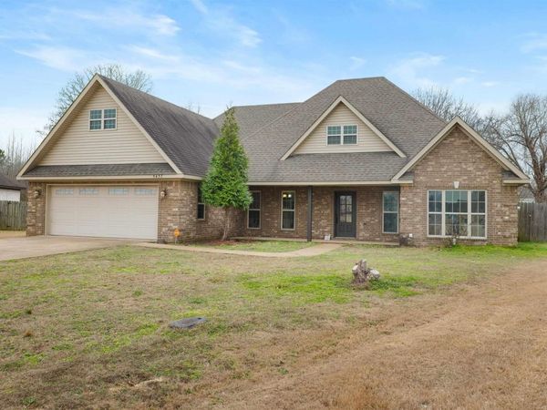 5457 Viney Creek Cove, Jonesboro, AR 72404
