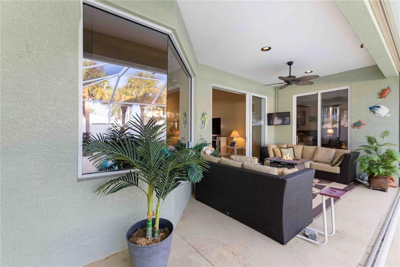 22318 Wexford Boulevard, Unit 4, Venice, FL 34293 Photo