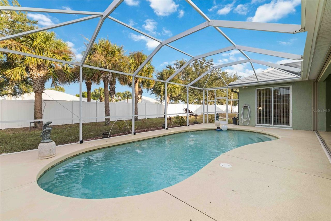 22318 Wexford Boulevard, Unit 4, Venice, FL 34293 Photo
