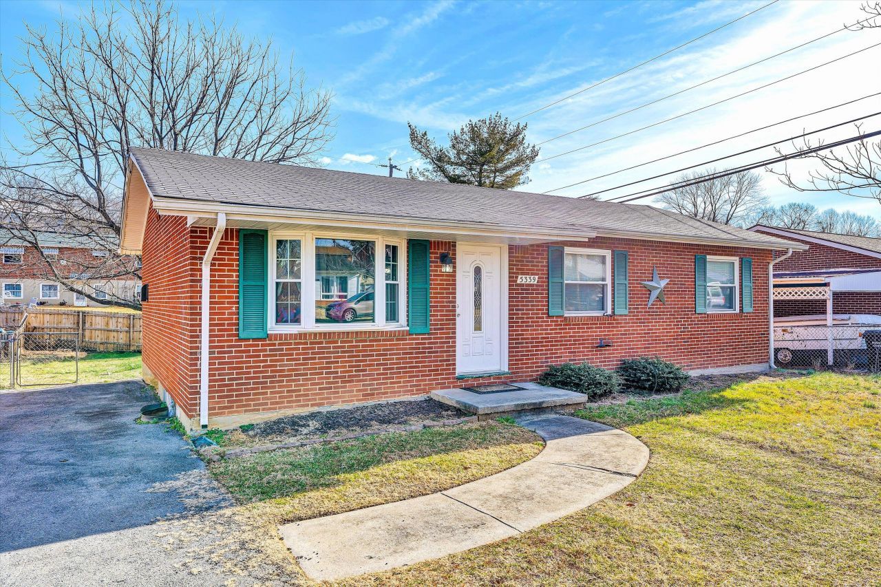5339 Endicott St, Roanoke, VA 24019 Main Photo
