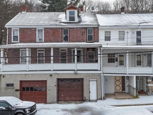 110 ORWIGSBURG STREET, TAMAQUA, PA 18252