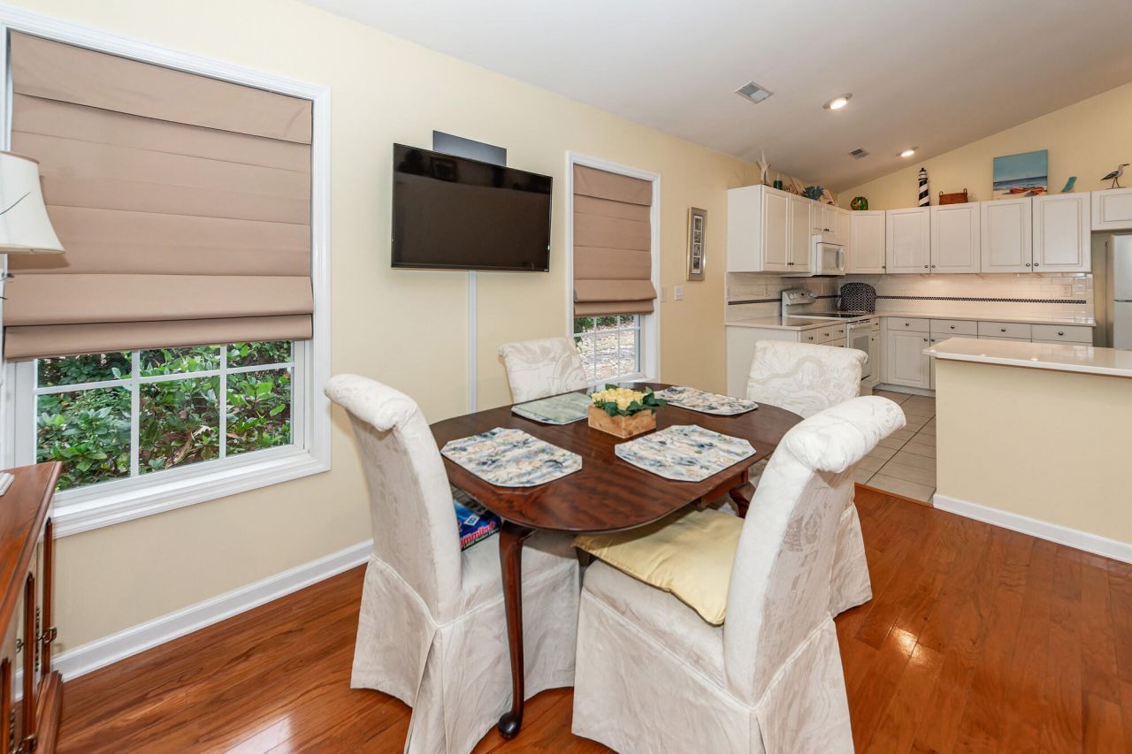 1520 Wellesley Circle Photo 13