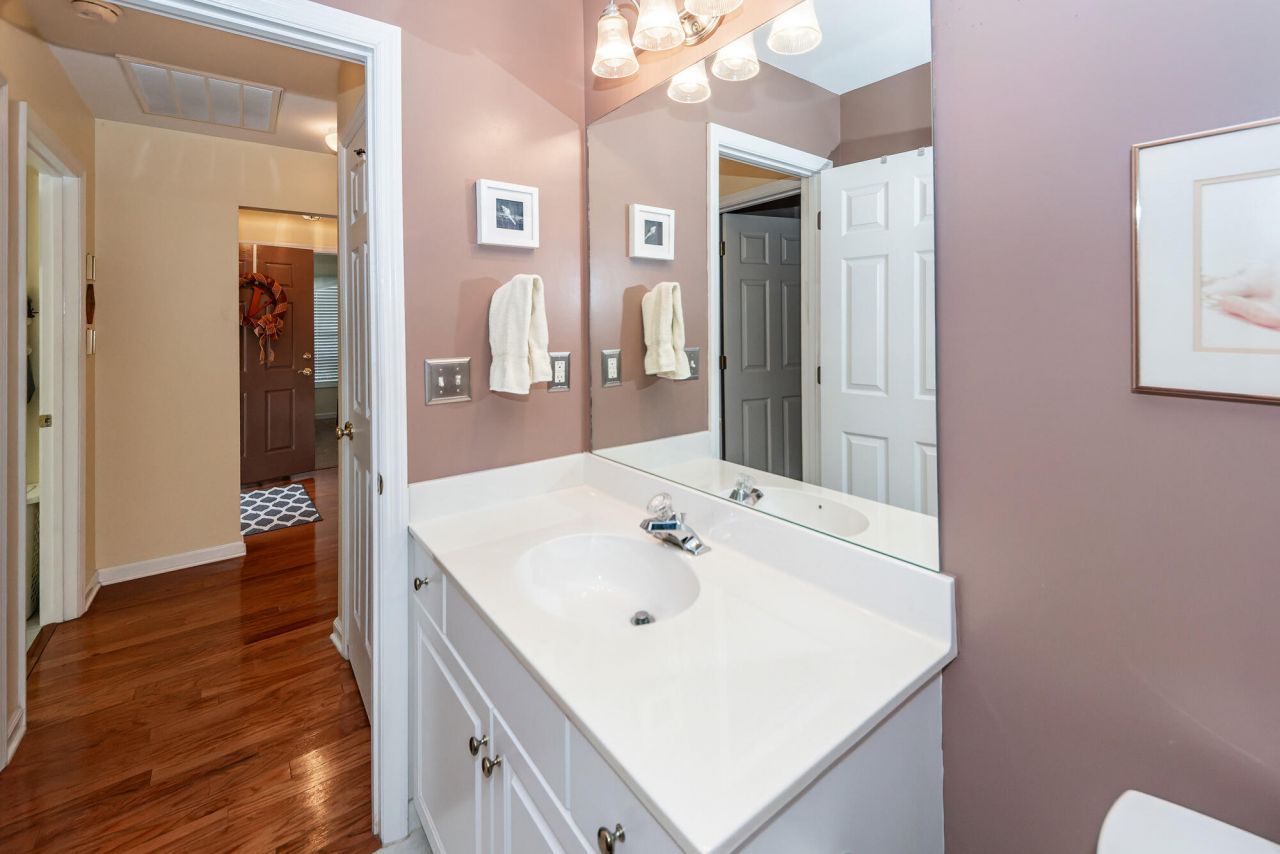 1520 Wellesley Circle Photo 29